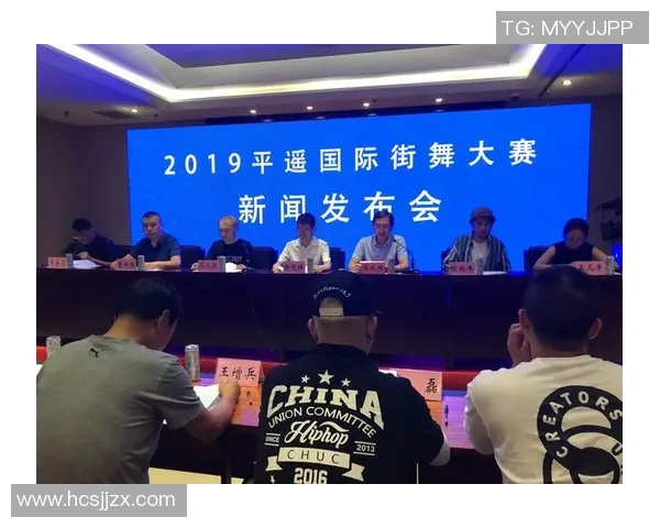 武汉攀岩队在世界街舞大赛中的团队协作表现精彩点评与分析